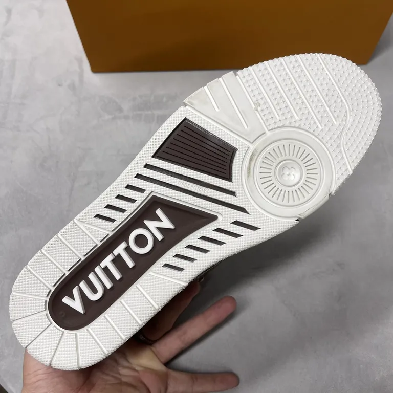 Louis Vuitton Shoe 